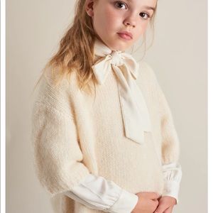 Blouse and sweater in cream size 7-8
